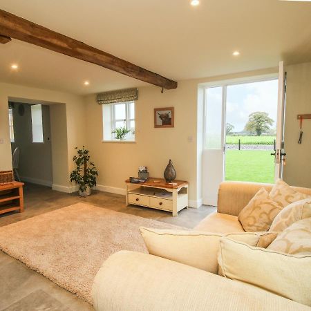 Cow'Ouse Villa Shrewsbury Exterior photo